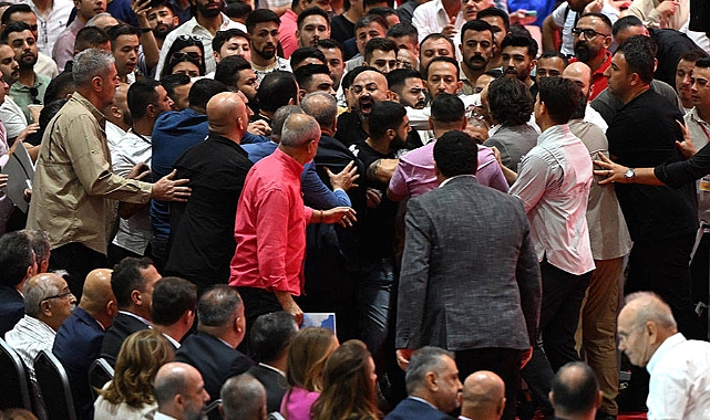 Olaylı kongre sona erdi: CHP İzmir İl Başkanı belli oldu