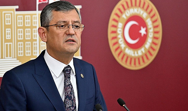 Özgür Özel, CHP Genel Başkanlığı adaylığını açıkladı