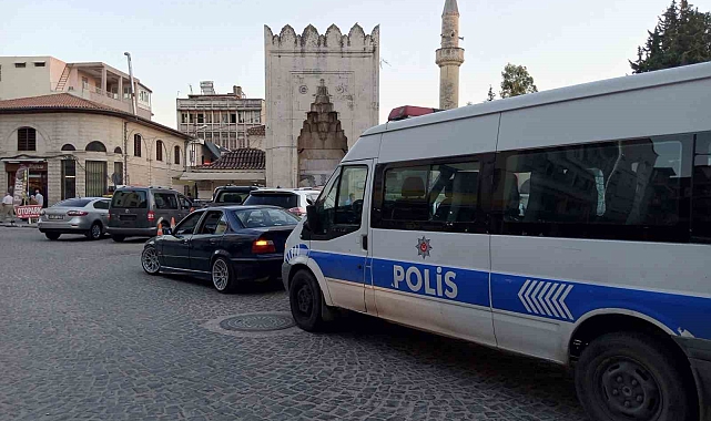 Sokak ortasında bıçaklanarak öldürüldü
