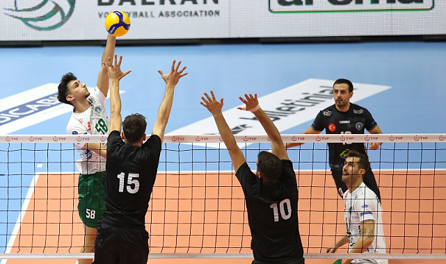Bursa'nın Efeleri galibiyetle başladı