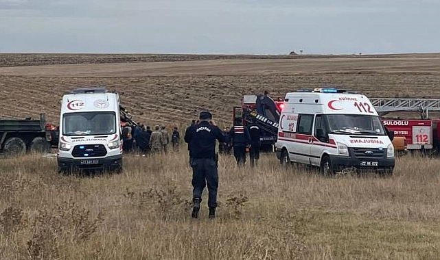 Edirne'de askeri araç devrildi: Bir asker şehit