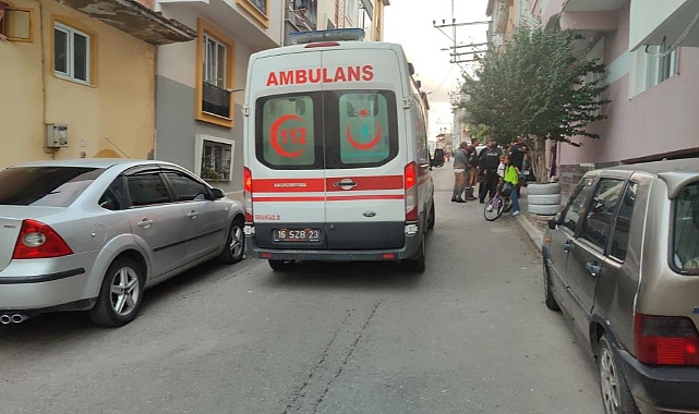 Elektrik akımına kapılan çift yaralandı