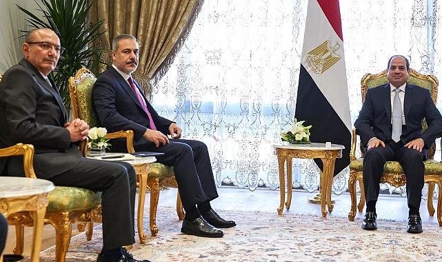 Hakan Fidan Almanya Dışişleri Bakanı'nın ardından Mısır Cumhurbaşkanı Sisi ile görüştü
