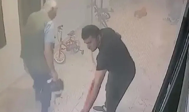 İstanbul'da ilaçlanan evde patlama: İtfaiye ekipleri müdahale etti