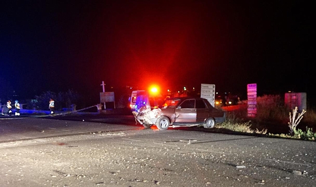 Kaza yapan otomobilden indi, başka aracın çarpması sonucu hayatını kaybetti