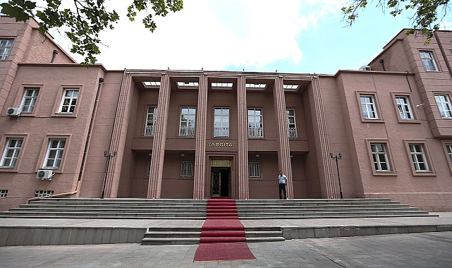Yargıtay'dan evi terk eden evli erkeğin harcamalarına kısıtlama