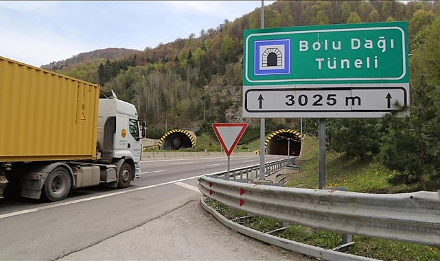 Anadolu Otoyolu Bolu Dağı Tüneli İstanbul yönü kapatıldı