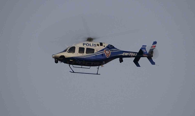 Bursa'da uyuşturucu satıcılarına helikopter destekli şafak operasyonu...64 gözaltı