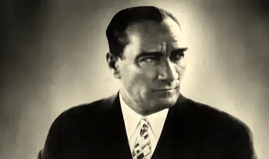 Büyük Önder Atatürk'ün ebediyete intikalinin 85'inci yılı