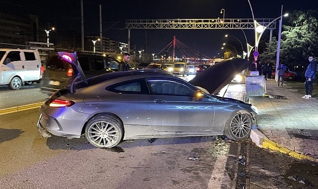 CHPli eski vekil ve meclis üyesi kaza geçirdi