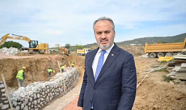 Dereler taşkın riskine karşı temizleniyor