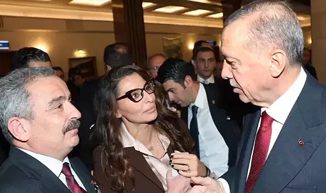 Gazetecilerden yeşil pasaport talebi... Cumhurbaşkanı Erdoğan'la görüştüler