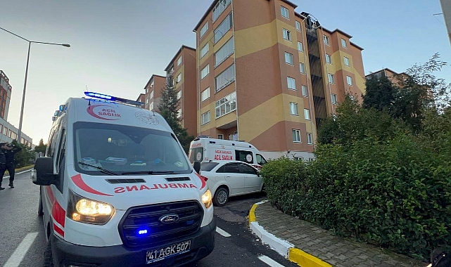 Karısını silahla vurarak öldürdü, oğlunu ağır yaraladı