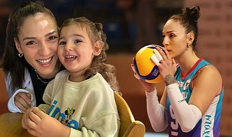 Milli voleybolcu Büşra Kılıçlı, kızıyla birlikte kaza geçirdi