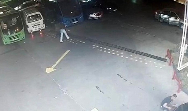 Sevgilisini yoldan çıkarttı diye vurdu