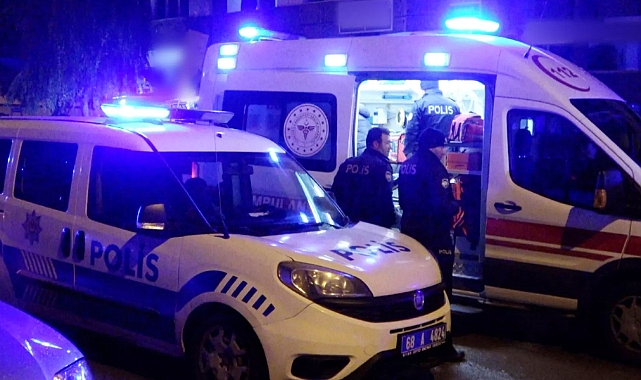 Üroloji doktoru çocuk doktorunu bıçakladı