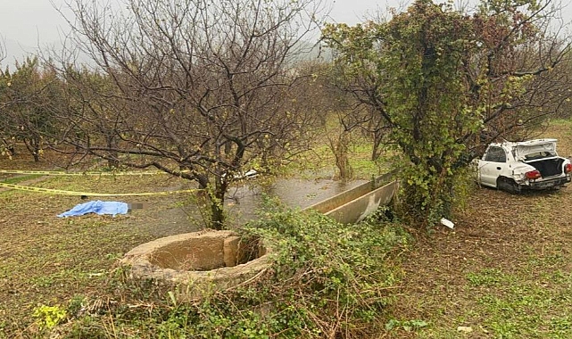 Yağmurda kayıp kontrolden çıkan otomobil tarlaya uçtu: 1 ölü
