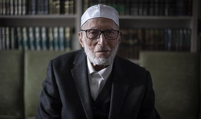 Eski Diyanet İşleri Başkanı Lütfi Doğan hayatını kaybetti