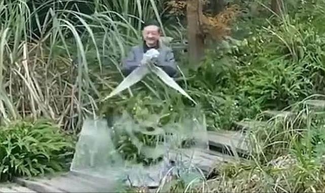 'görünmezlik pelerini' icat edildi