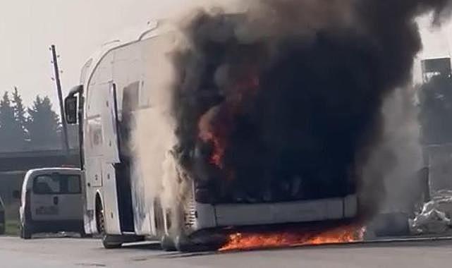 Hatay'da yolcu otobüsünde yangın