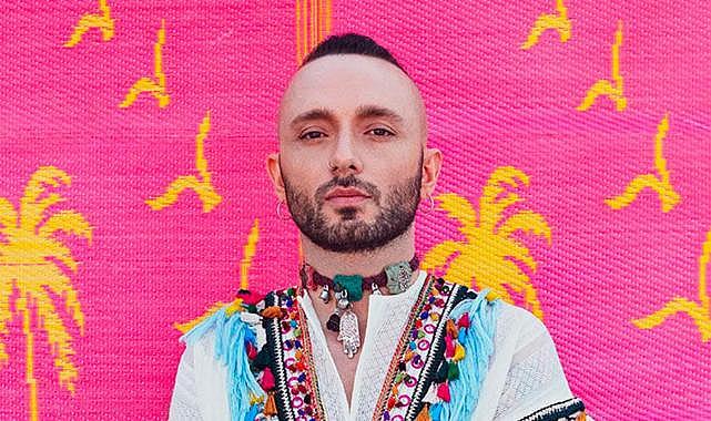 Mabel Matiz Altın Kelebek ödülünü satışa çıkardı: 'Çiziği bile yok'
