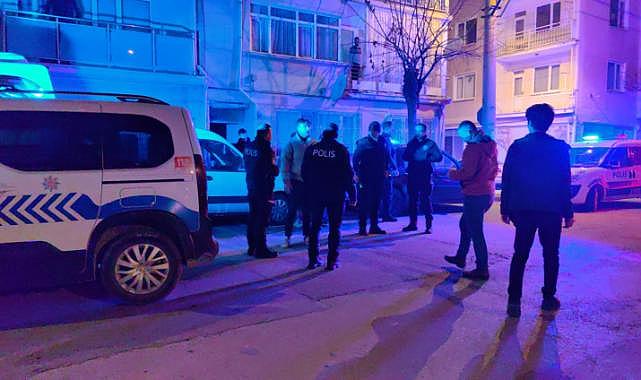 Silahlı gruptan kaçıp markete sığınan 3 kişiyi, iş yeri sahibi kurtardı