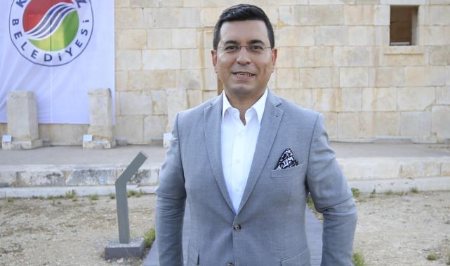 AK Parti'nin Antalya adayı Hakan Tütüncü oldu