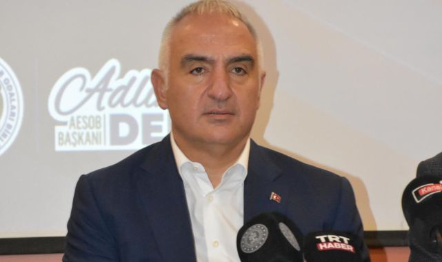 Bakan Ersoy: Türkiye'nin global birçok istikrarsızlığa rağmen turizm konusunda koyduğu hedeflere yürümeye devam ediyor