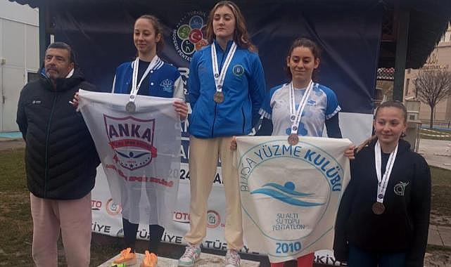 Bursa Büyükşehir Belediyespor Kulübü sporcuları yine kürsüde