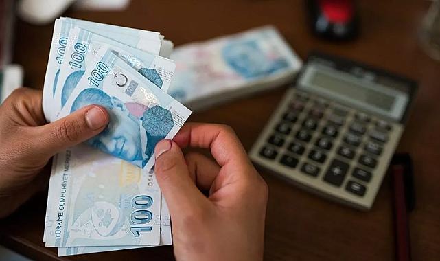 En düşük emekli maaşı alanlar dikkat: 'Kök maaş hesabı kafaları karıştırdı'