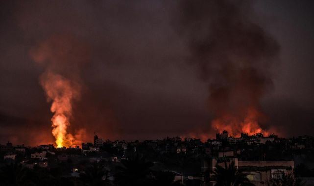 Gazze'de öldürülenlerin sayısı 23 bin 708'e yükseldi