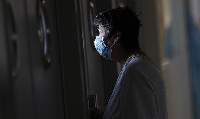 İspanya'da hastanelerde maske zorunluluğu getirildi