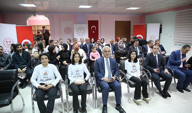 Muşlu öğrencilerin hazırladığı projenin uzay yolculuğu heyecanla takip edildi