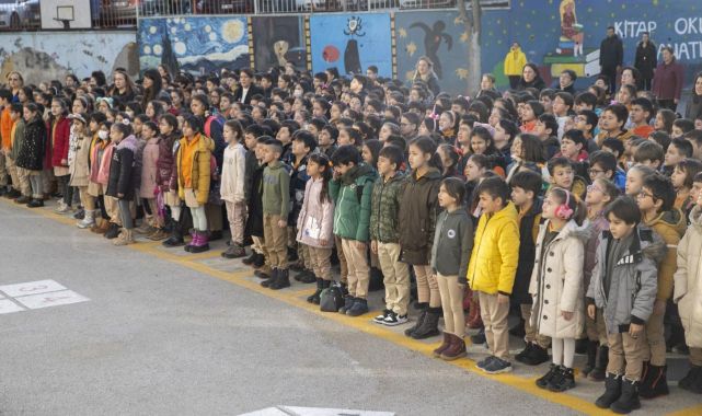Pazartesi tüm okullarda şehitler için saygı duruşu yapılacak