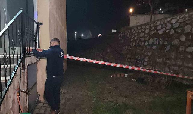 Safranbolu'da sitenin istinat duvarı çöktü