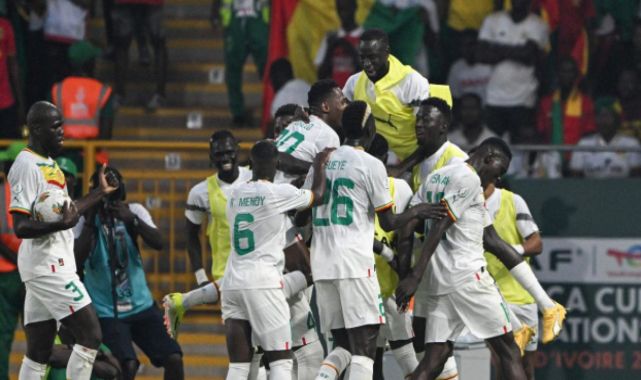 Senegal ve Kamerun son 16'ya yükseldi
