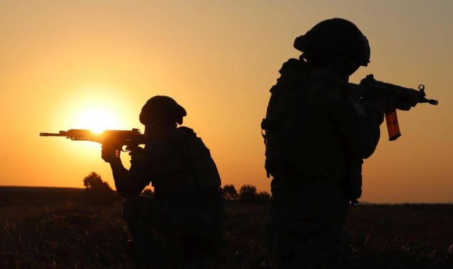 Suriye ve Irak'ın kuzeyinde 10 terörist etkisiz hale getirildi