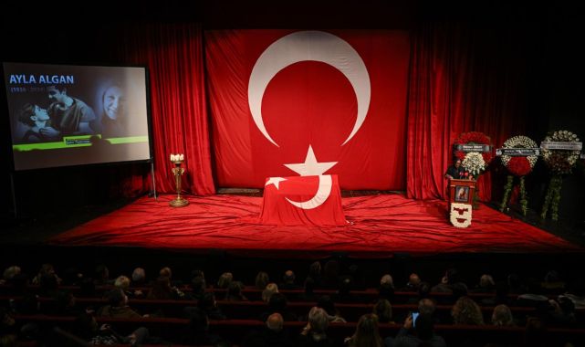 Usta sanatçı Ayla Algan son yolculuğuna uğurlandı