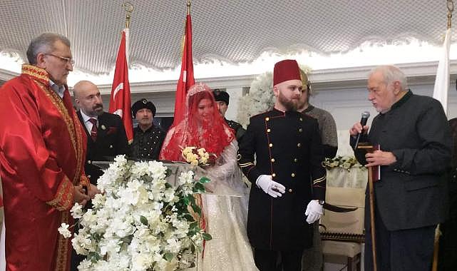 2. Abdülhamid'in torunu İstanbul'da evlendi: İlber Ortaylı nikah şahidi oldu