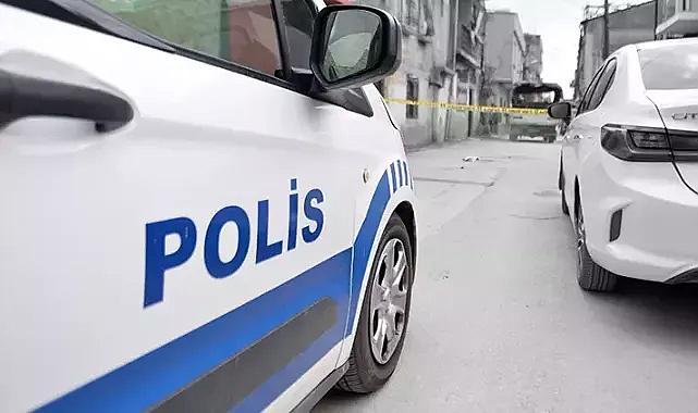 Adana'da tartıştığı kızını bıçaklayıp, ağır yaraladı
