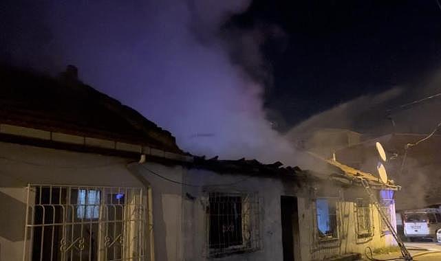 Bursa’da tek katlı evde korkutan yangın