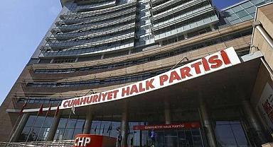 CHP'de 3 istifa yaşandı