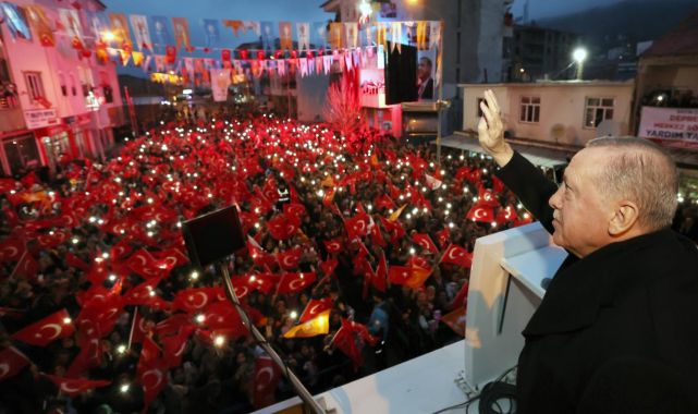Cumhurbaşkanı Erdoğan: Milletin sıkıntısından medet umacak duruma düştüler