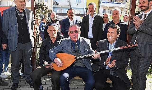 Dündar sevgisi Emek’e sığmadı