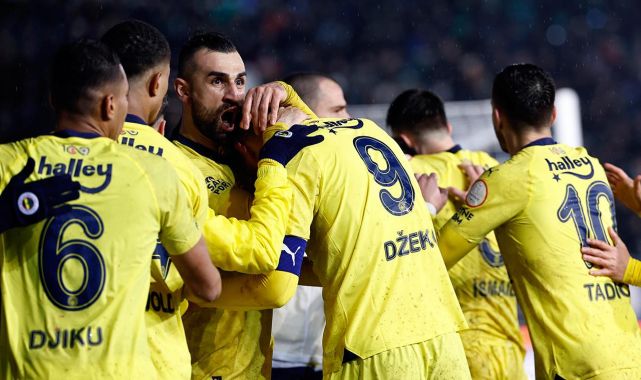 Fenerbahçe Rize'de geriden gelerek kazandı