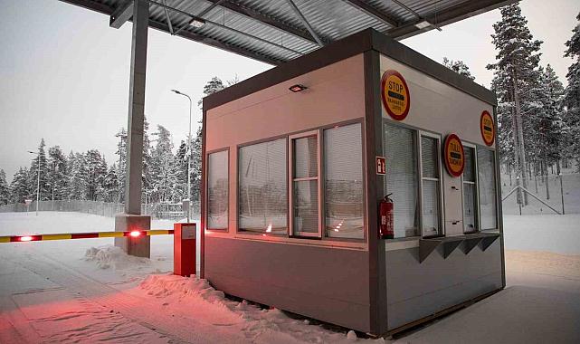 Finlandiya, Rusya ile sınır kapılarını 14 Nisan'a kadar kapalı tutacak