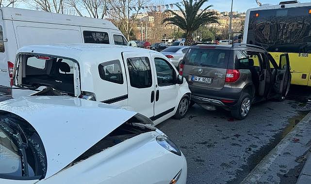 İstanbul'da zincirleme trafik kazası