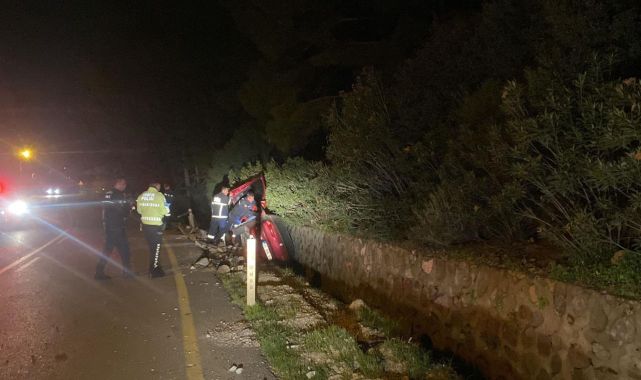 Kanala düşen otomobilden burnu bile kanamadan çıktı