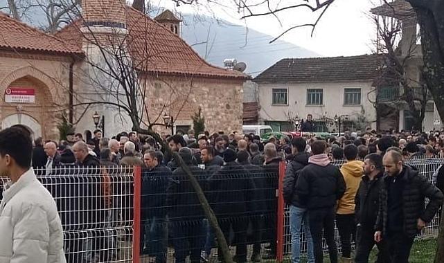Kazada hayatını kaybeden sürücü gözyaşları arasında toprağa verildi