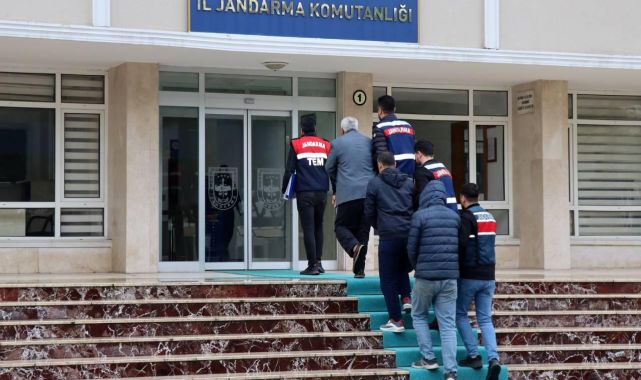 Mersin'de terör operasyonu: 3 gözaltı